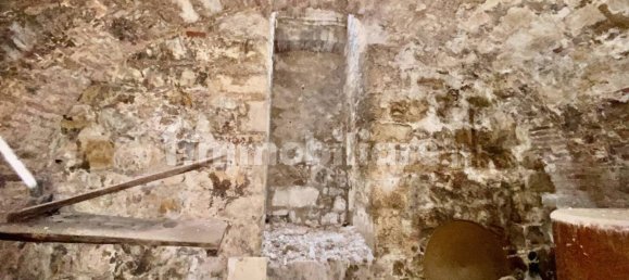 Склад 196м² в Масса Мариттима, Италия № 325357 7