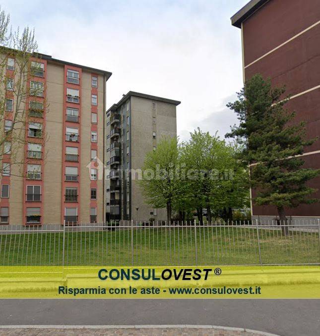 3 chambres Appartement à Milan, Italy No. 394545