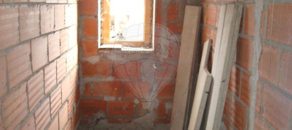 3 bedrooms House in Castelo Rodrigo, Portugal No. 23972 6