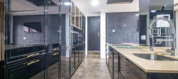 6 bedrooms House in Cadiz, Spain No. 148430 5