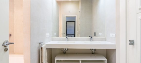 6 bedrooms House in Cadiz, Spain No. 148430 16