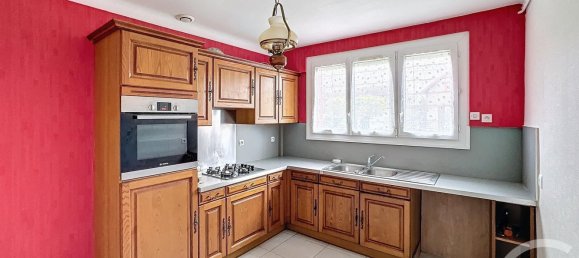 Casa de 3 dormitorios en Orleans, France No. 211991 5