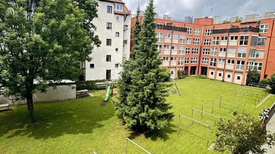 2 rooms Duplex in Salzburg, Austria No. 204355