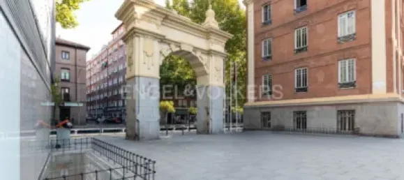 3 chambres Appartement à Madrid, Spain No. 176738 8