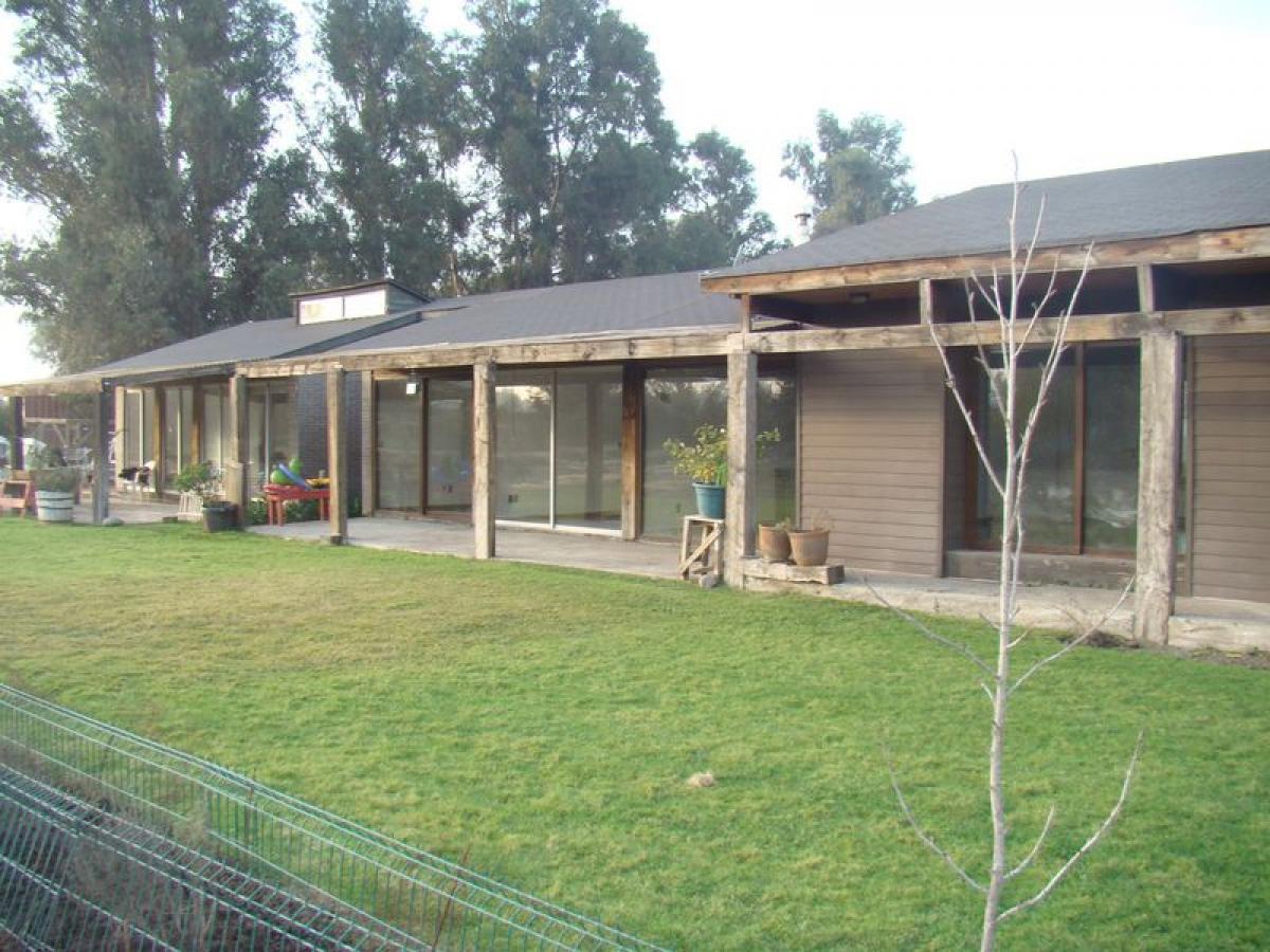 3 bedrooms House in Chacabuco, Chile No. 2661