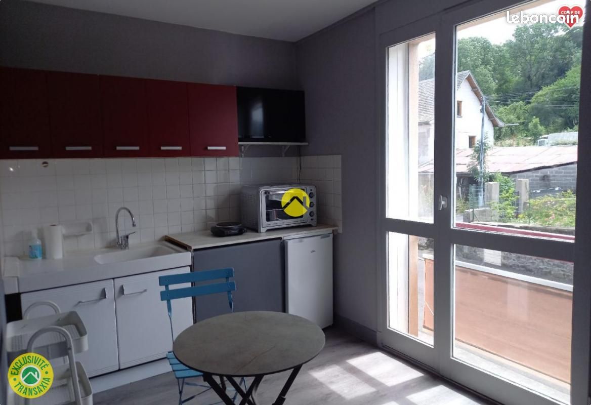 1 bedroom Apartment in Cantal, France No. 288832