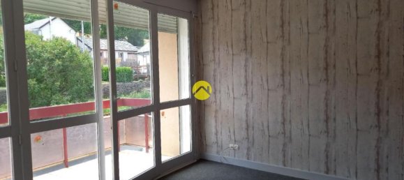 1 bedroom Apartment in Cantal, France No. 288832 2