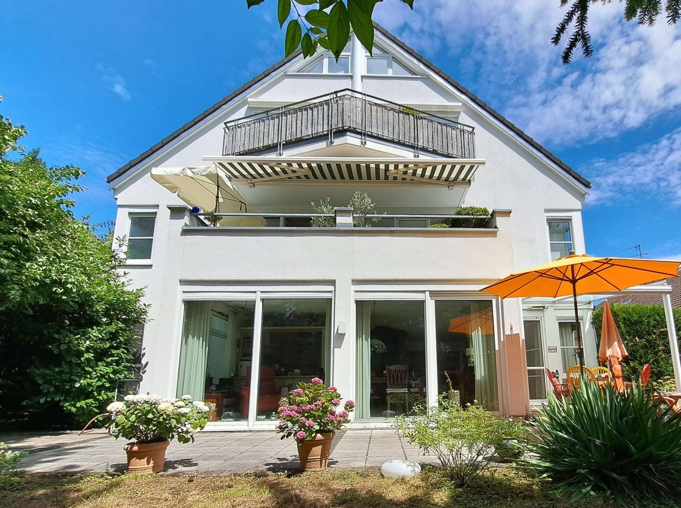 Квартира с 2 спальнями в Майн-Таунус, Германия № 259586