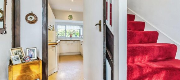 3 bedrooms House in Purley, United Kingdom No. 8061 17