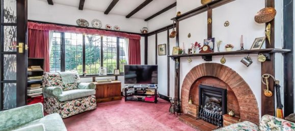 3 bedrooms House in Purley, United Kingdom No. 8061 2