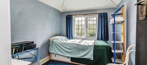 3 bedrooms House in Purley, United Kingdom No. 8061 12