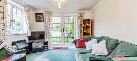 3 bedrooms House in Purley, United Kingdom No. 8061 8