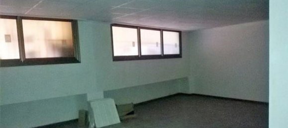 Propriété commerciale à Castellon de la Plana, Spain 77m² No. 173112 2