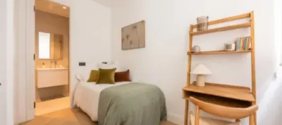 4 bedrooms Apartment in Madrid, Spain No. 176778 30