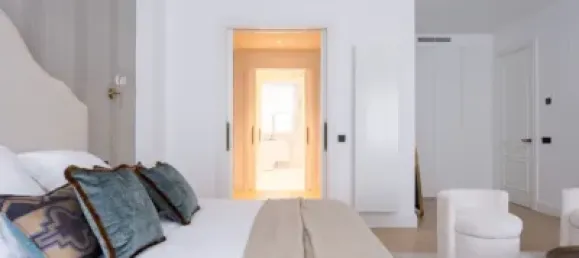 4 bedrooms Apartment in Madrid, Spain No. 176778 27