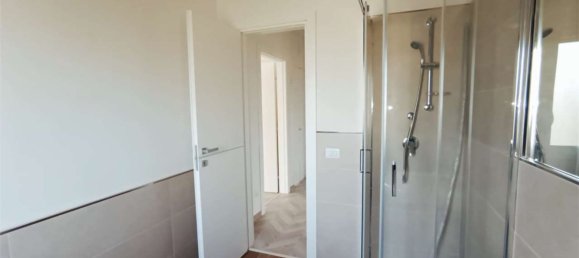 3 غرف نوم شقة في Benevento, Italy رقم 375831 49