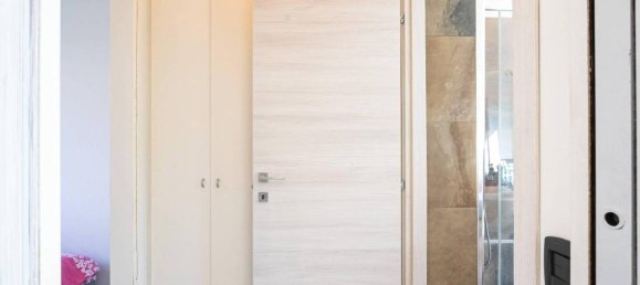 2 rooms Apartment in Seregno, Italy No. 36723 19