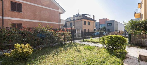 2 rooms Apartment in Seregno, Italy No. 36723 28