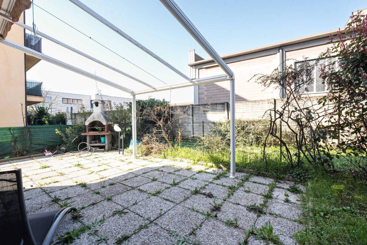 2 rooms Apartment in Seregno, Italy No. 36723