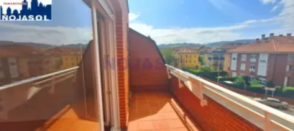 2 bedrooms Penthouse in Cantabria, Spain No. 137556 3