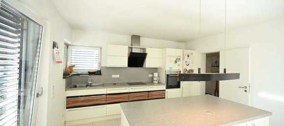 Casa de 5 divisões em Neustadt an der Waldnaab, Germany N.º 317906 9