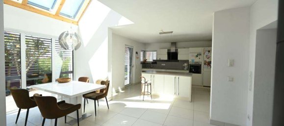 Casa de 5 divisões em Neustadt an der Waldnaab, Germany N.º 317906 2