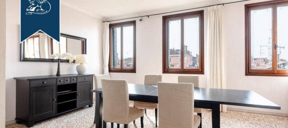 3 rooms Penthouse in Venice, Italy No. 284733 10