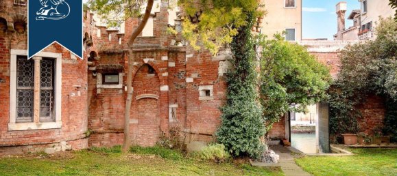 3 rooms Penthouse in Venice, Italy No. 284733 2