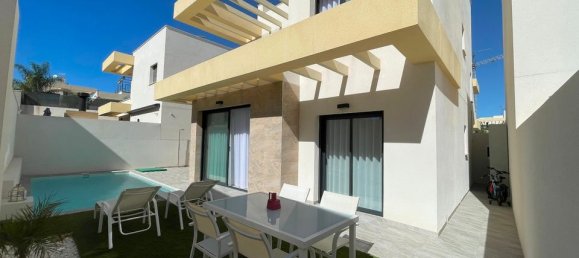 3 غرف نوم فيلا في Los Montesinos, Spain رقم 177122 7