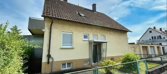 6 rooms Townhouse in Boblingen, Germany No. 71412 3