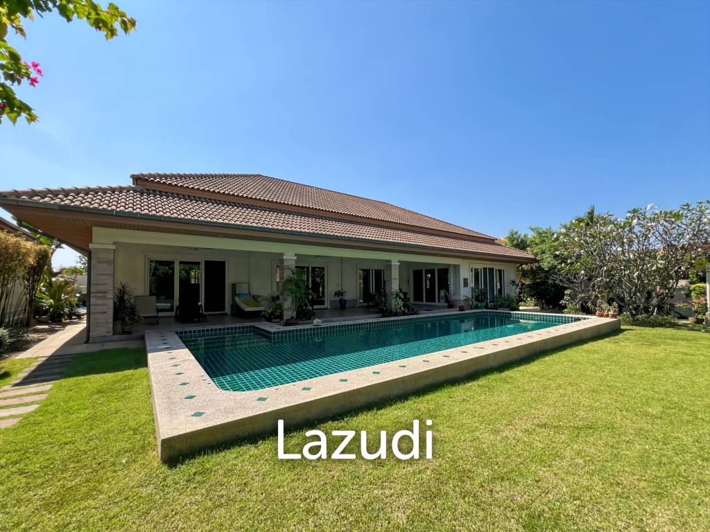 3 bedrooms Villa in Hua Hin, Thailand No. 25407