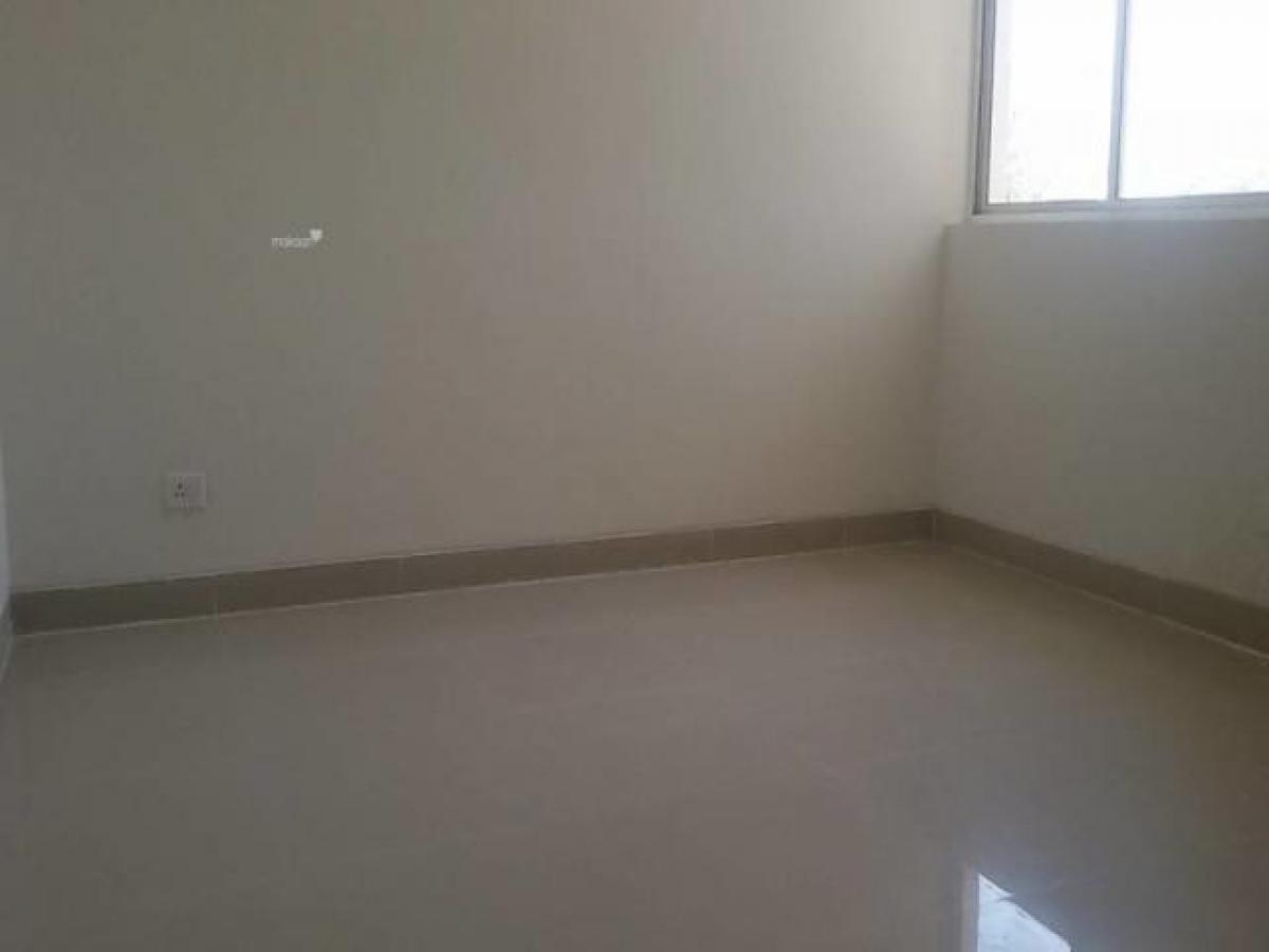 3 bedrooms House in Faridabad, India No. 28097