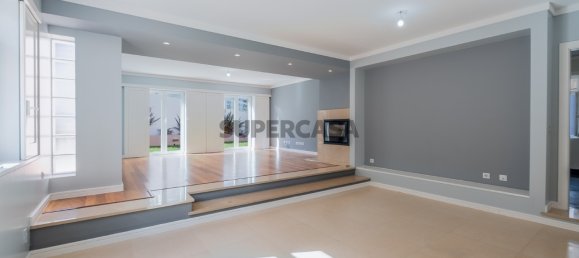 Дом с 4 спальнями в Мафра, Португалия № 159749 2