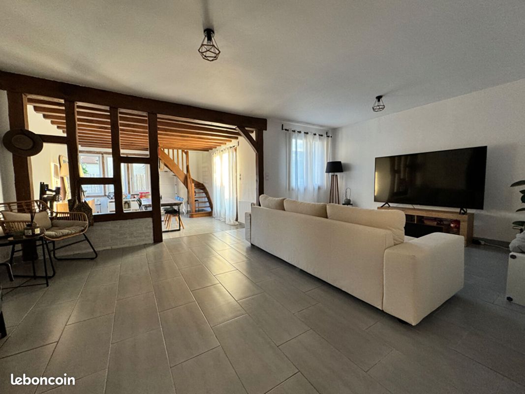 3 bedrooms House in La Ferte-Saint-Aubin, France No. 234609