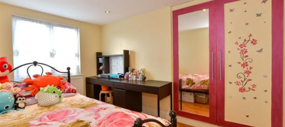 4 غرف نوم منزل في Walthamstow, United Kingdom رقم 4001 12