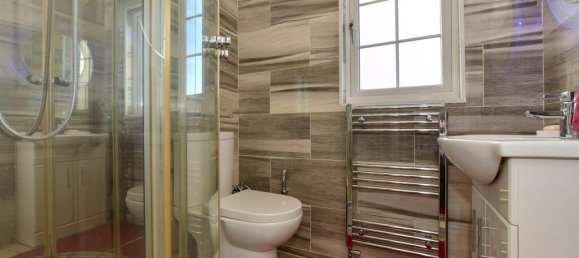 4 غرف نوم منزل في Walthamstow, United Kingdom رقم 4001 15