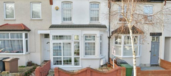 4 غرف نوم منزل في Walthamstow, United Kingdom رقم 4001 2