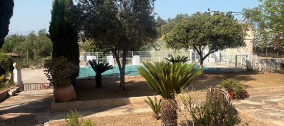 4 bedrooms House in Valencia, Spain No. 162513 3