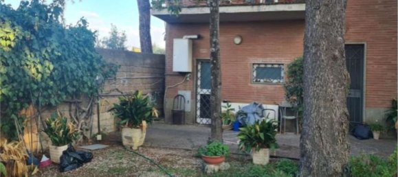 5-salle Appartement à Frascati, Italy No. 16558 17