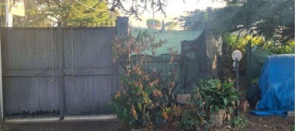 5-salle Appartement à Frascati, Italy No. 16558 16