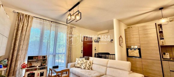 Apartamento de 2 dormitorios en Lodi, Italy No. 307950 4