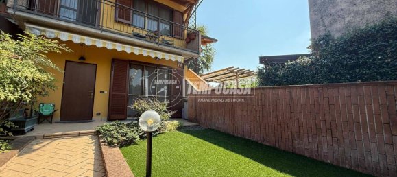 Apartamento de 2 dormitorios en Lodi, Italy No. 307950 14