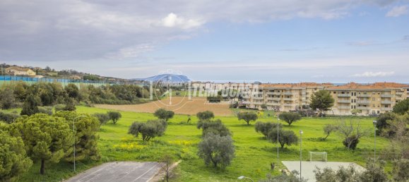 2 bedrooms Apartment in Potenza Picena, Italy No. 61183 33