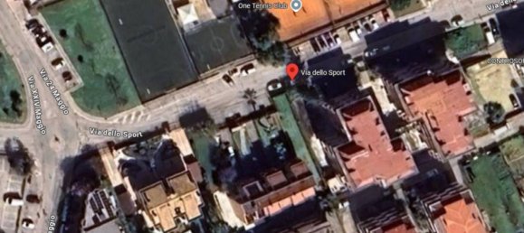 613m² Garage in Monteprandone, Italy No. 290752 5