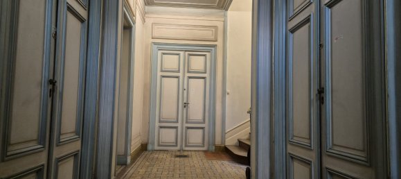 2 bedrooms Duplex in Tours, France No. 59809 2