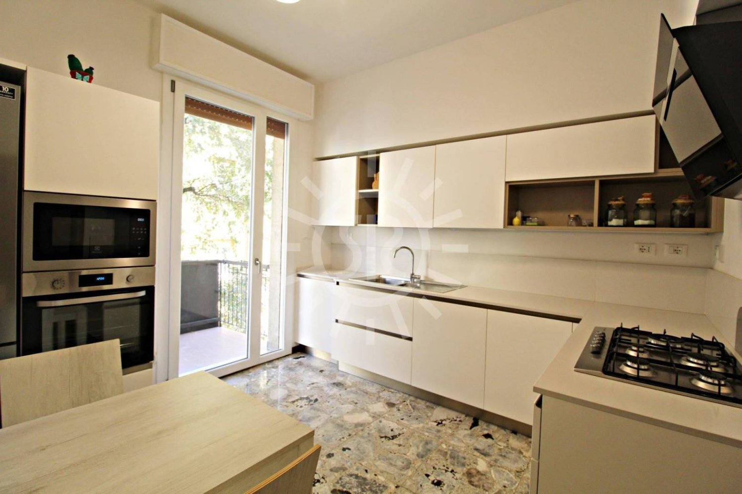 3 bedrooms Apartment in Bologna, Italy No. 26481