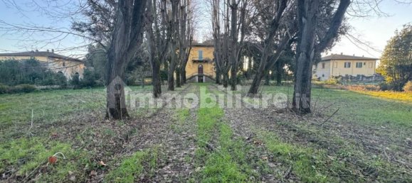 5 rooms Villa in Santa Maria a Monte, Italy No. 194755 4