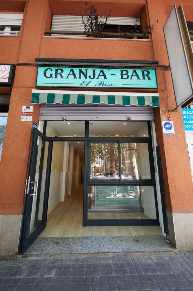 Propiedad comercial en Sant Martí, Spain 52 m² No. 150849
