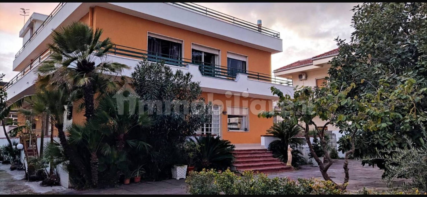 6 Schlafzimmer Villa in Fiumefreddo di Sicilia, Italy, Nr. 288850