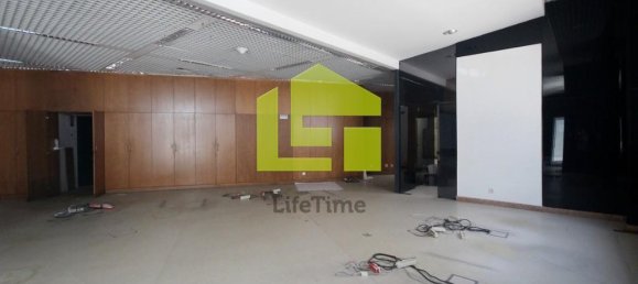 840m² Commercial property in Santarem, Portugal No. 58139 7